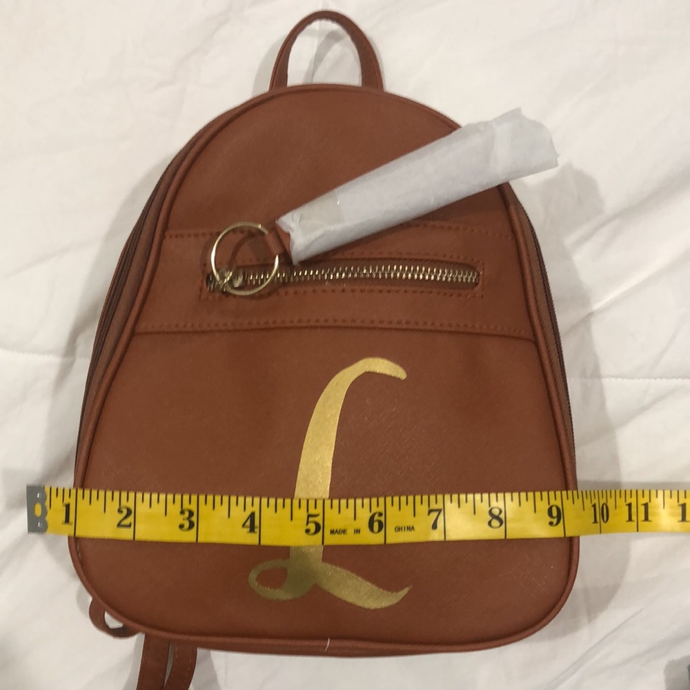 Brown “L” Backpack/Purse - Picture 4 of 5